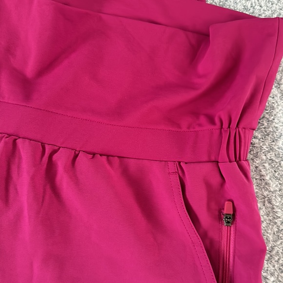 Fabletics Labaree capri jogger size L NWT - Picture 4 of 7